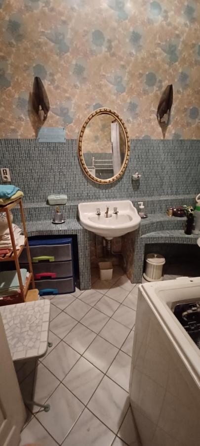 Chez Virginie - Chambre Du Bourg ลูร์ด ภายนอก รูปภาพ