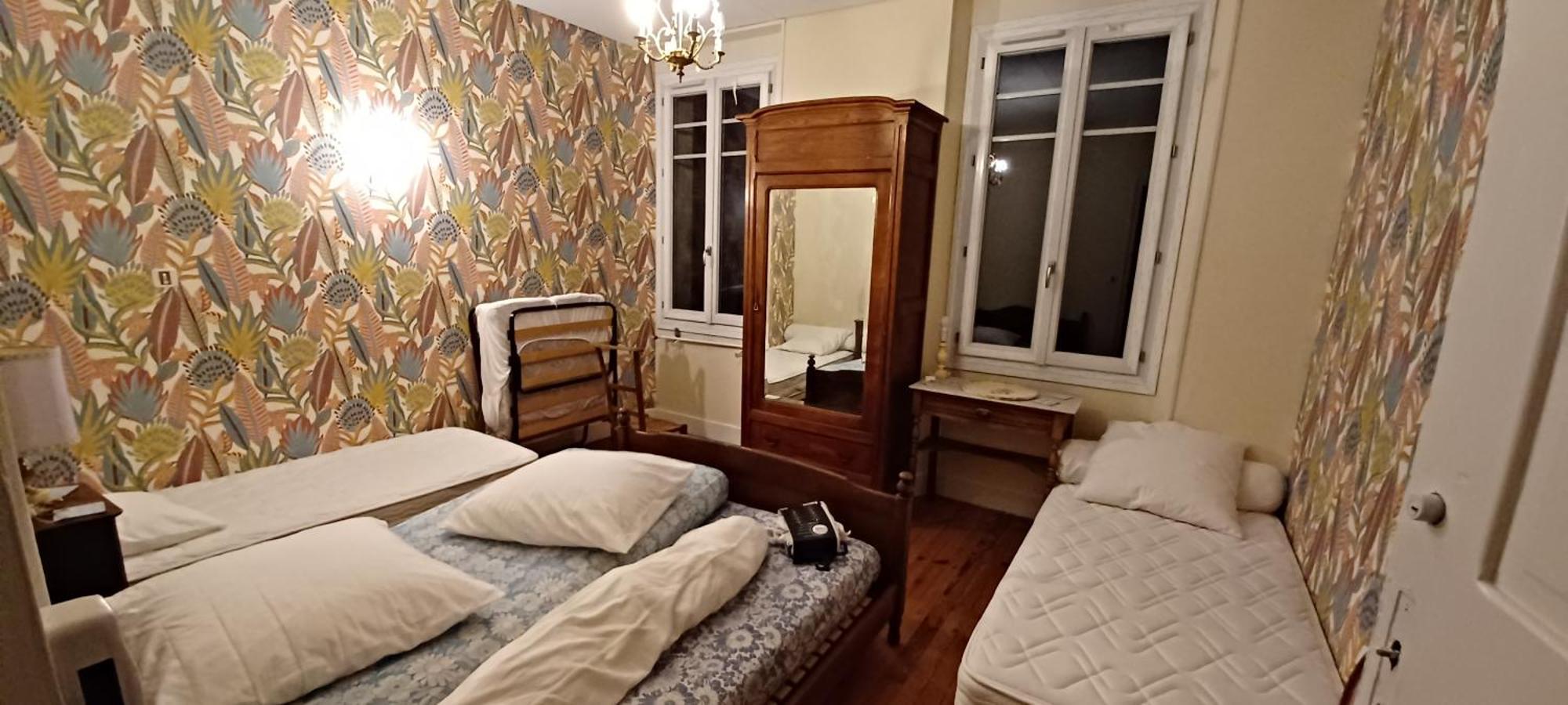 Chez Virginie - Chambre Du Bourg ลูร์ด ภายนอก รูปภาพ
