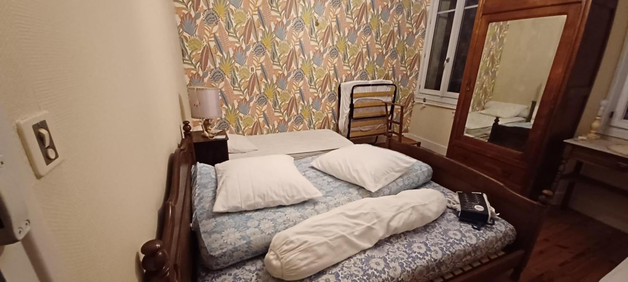 Chez Virginie - Chambre Du Bourg ลูร์ด ภายนอก รูปภาพ